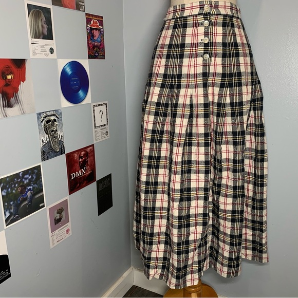 Vintage Plaid High waist Buttoned Skirt Wool Plaid Grunge Cottagecore Skirt - Picture 1 of 9